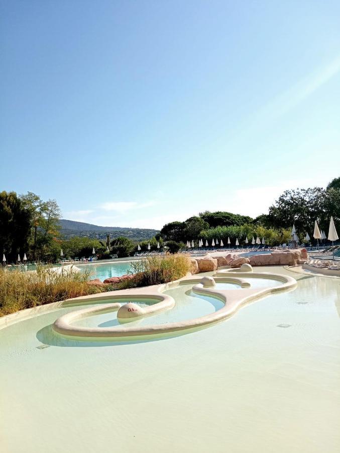 Charmant Appartement Village Restanques De Saint Tropez Grimaud Exteriér fotografie