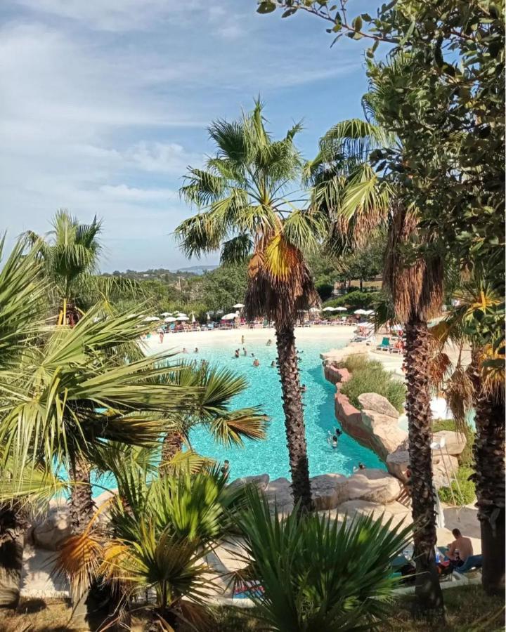 Charmant Appartement Village Restanques De Saint Tropez Grimaud Exteriér fotografie
