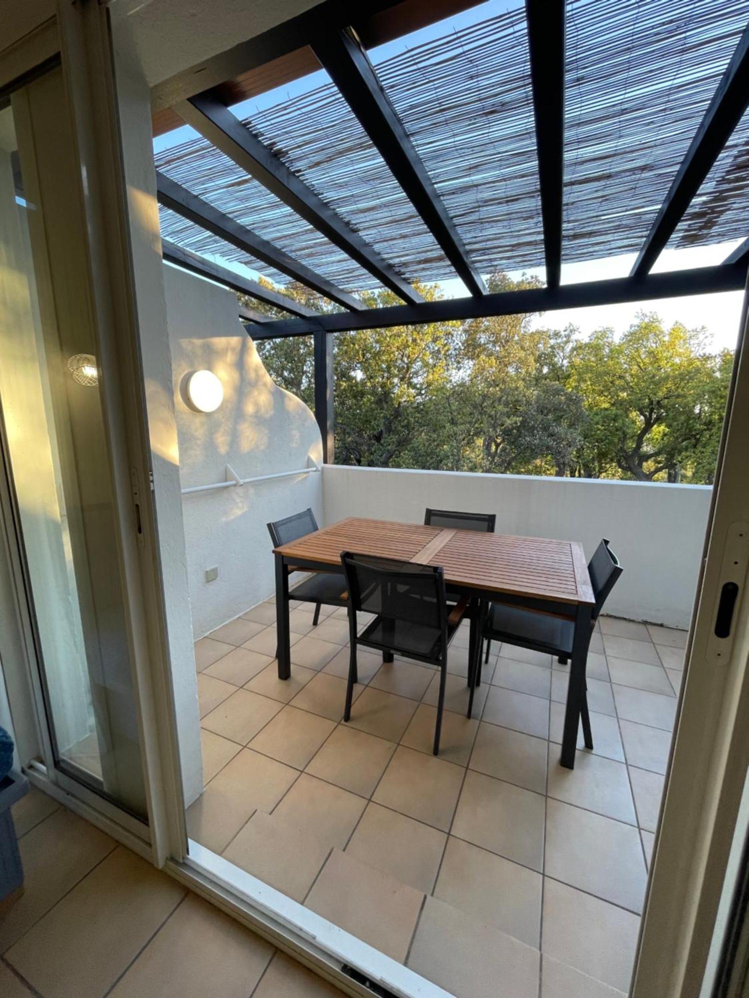 Charmant Appartement Village Restanques De Saint Tropez Grimaud Exteriér fotografie