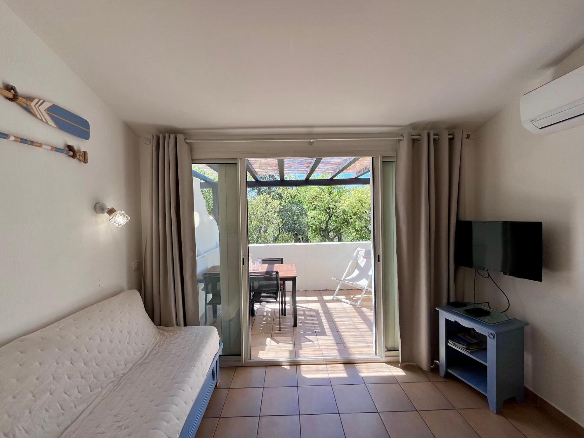 Charmant Appartement Village Restanques De Saint Tropez Grimaud Exteriér fotografie