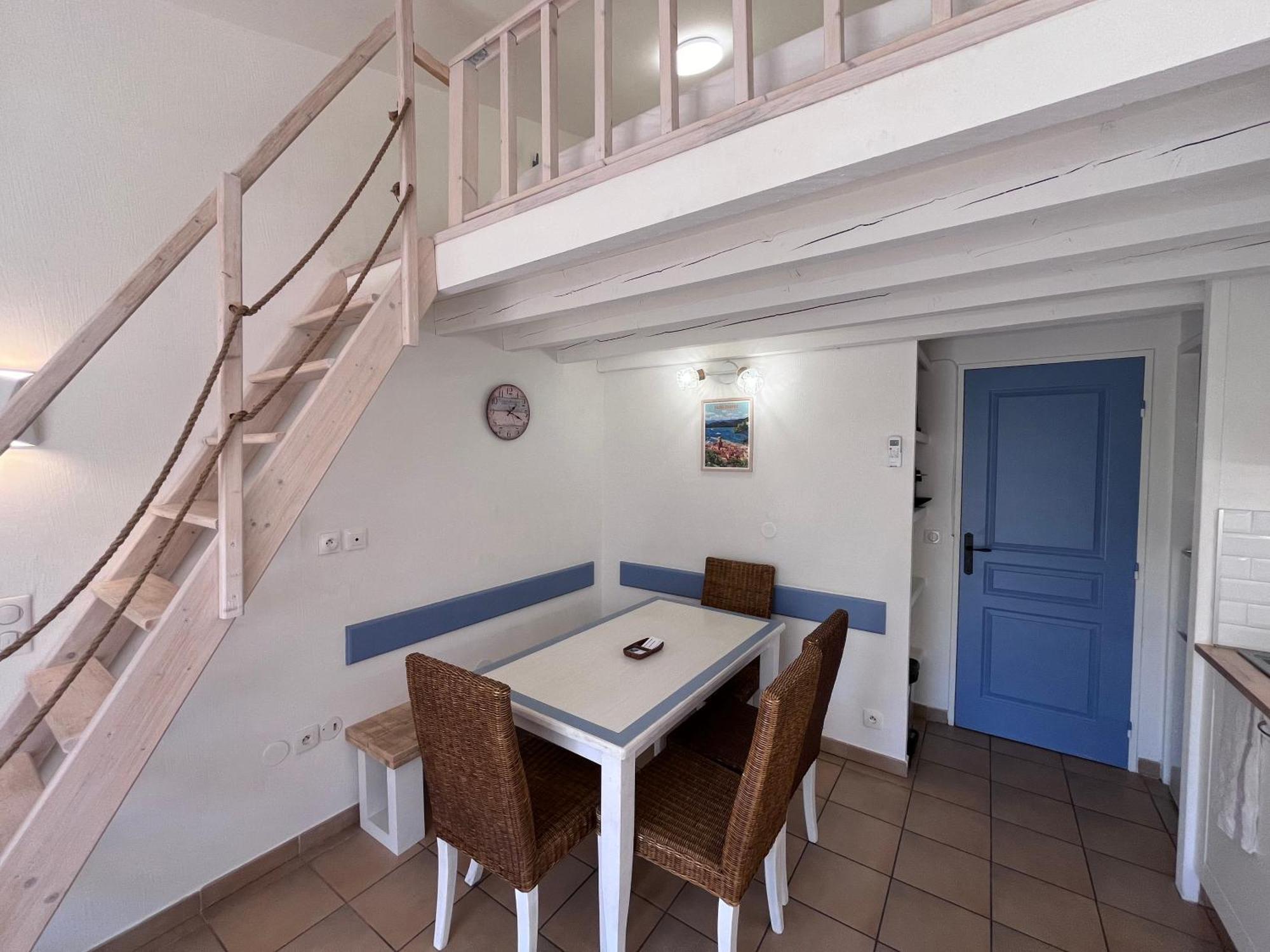 Charmant Appartement Village Restanques De Saint Tropez Grimaud Exteriér fotografie