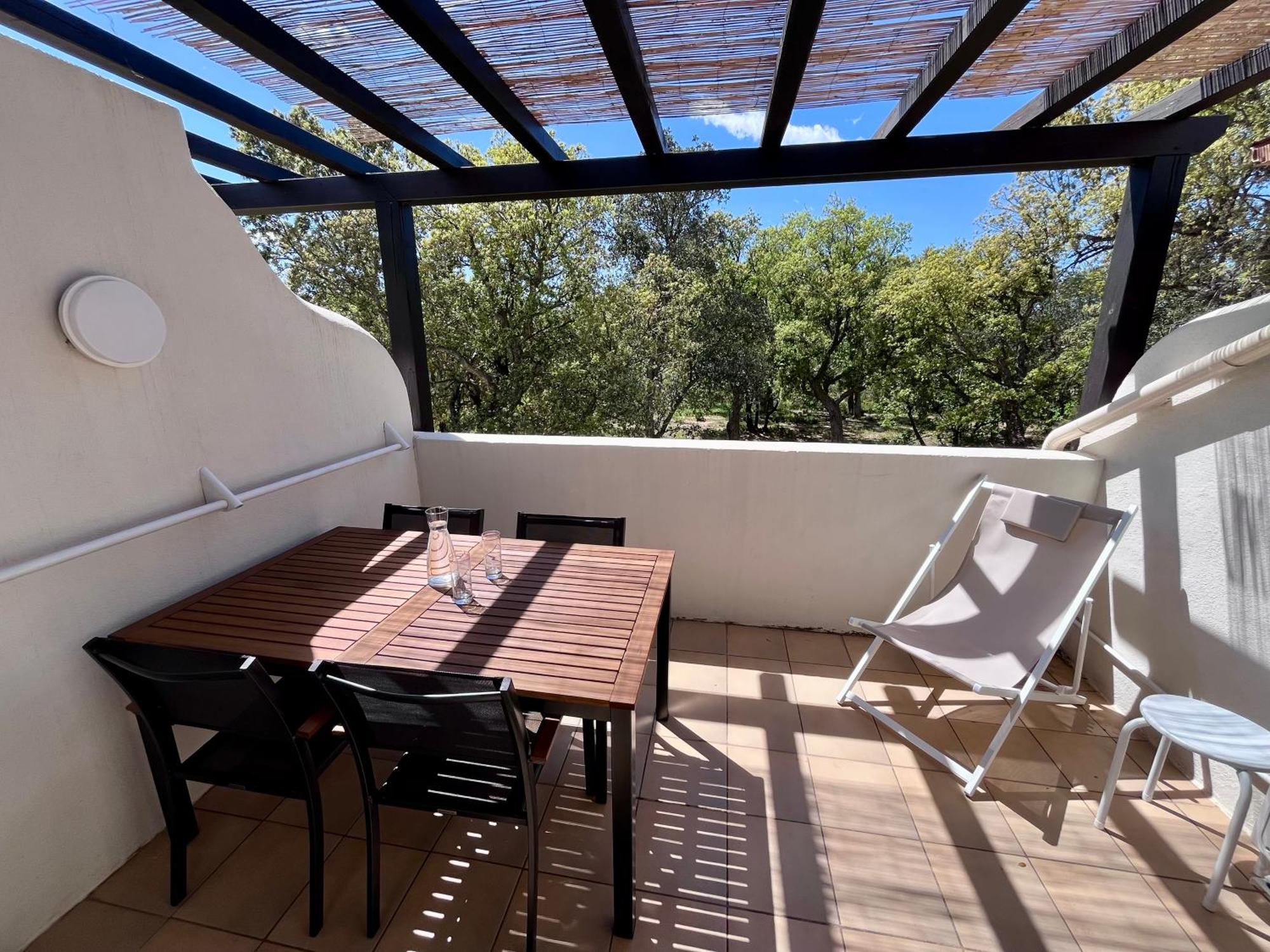 Charmant Appartement Village Restanques De Saint Tropez Grimaud Exteriér fotografie